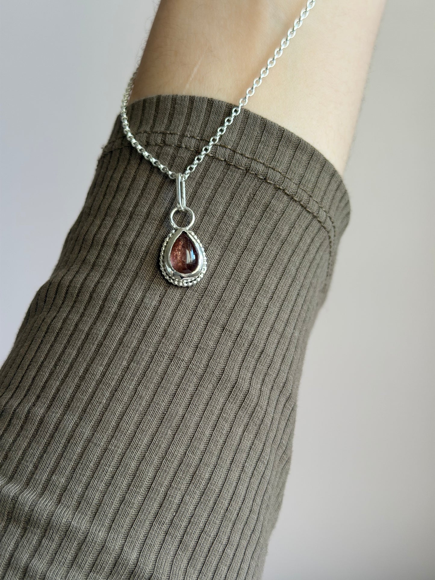 Collier Pierre de Soleil en Argent