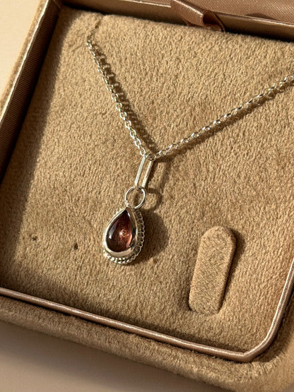 Collier Pierre de Soleil en Argent