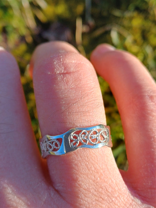 Bague en filigrane